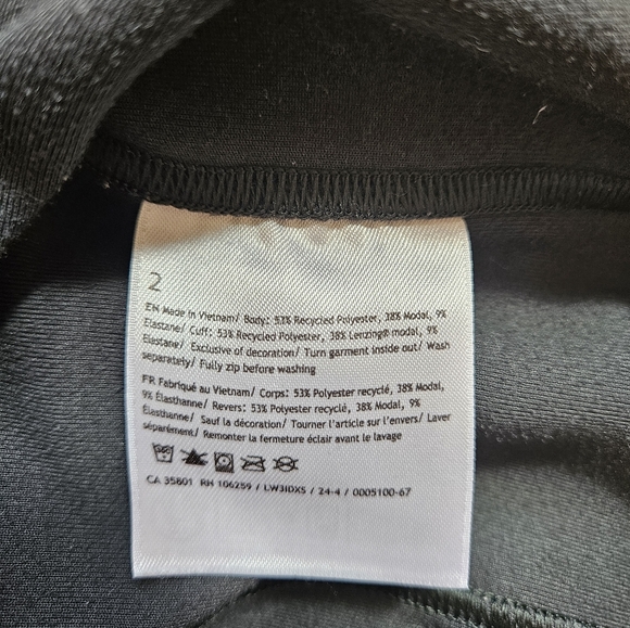 LULULEMON Half-Zip Pullover - Picture 9 of 10